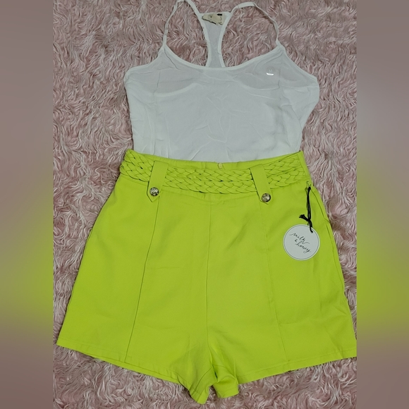 Short and top set - Picture 1 of 2